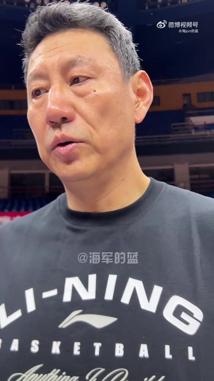 李楠：5连胜对我们来说不应该是包袱 球队的磨合正越来越好封面