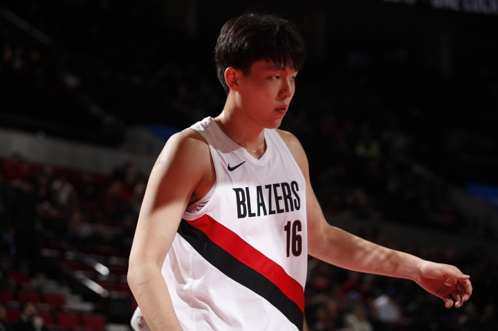 诺里：杨瀚森面对NBA级别球员的比赛越多 他就会变得越好封面