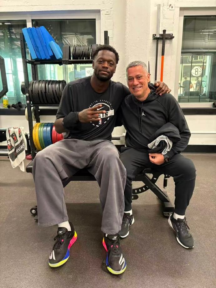 NBL有能量!河南焦作男篮主帅马丁内斯 受邀前往NBA篮网队交流封面