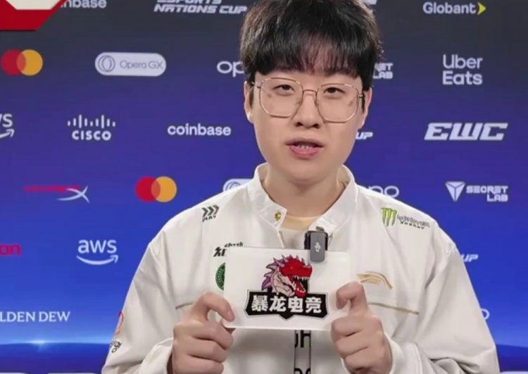 zhuo哥落泪！Zeus：先和TSW上单Pun说好了，所以婉拒了TES封面