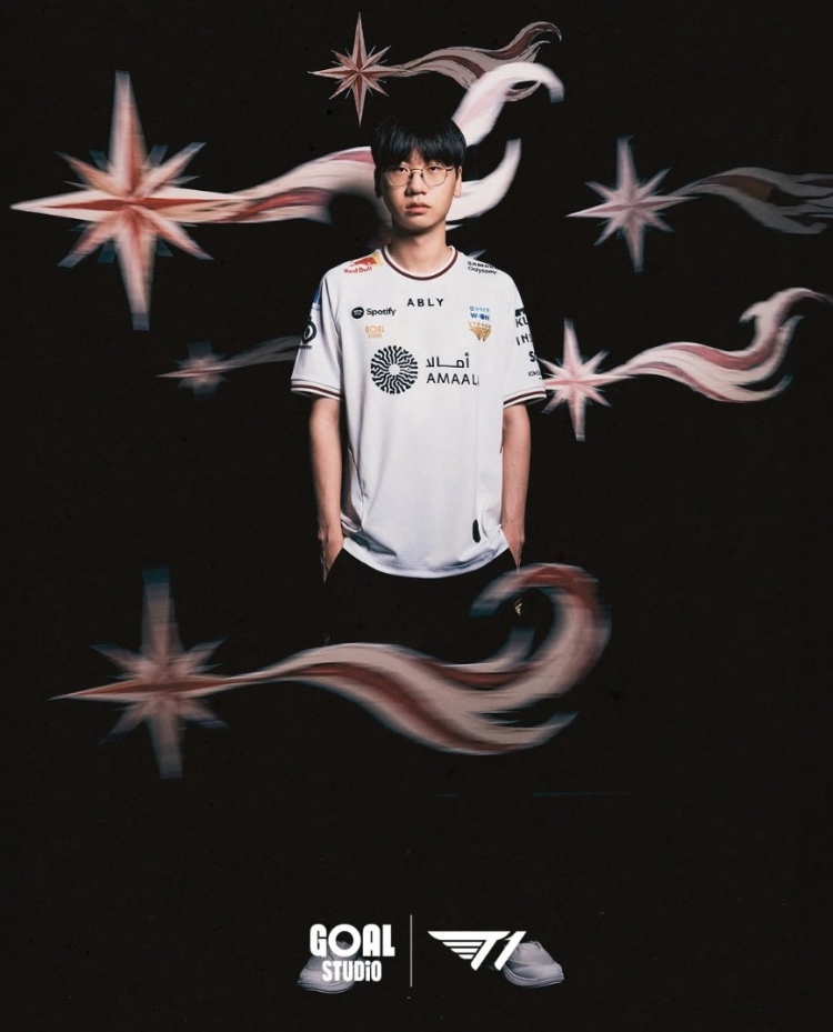 展示六颗星星😇T1分享S16队服设计概念：采用马戏团元素为灵感封面