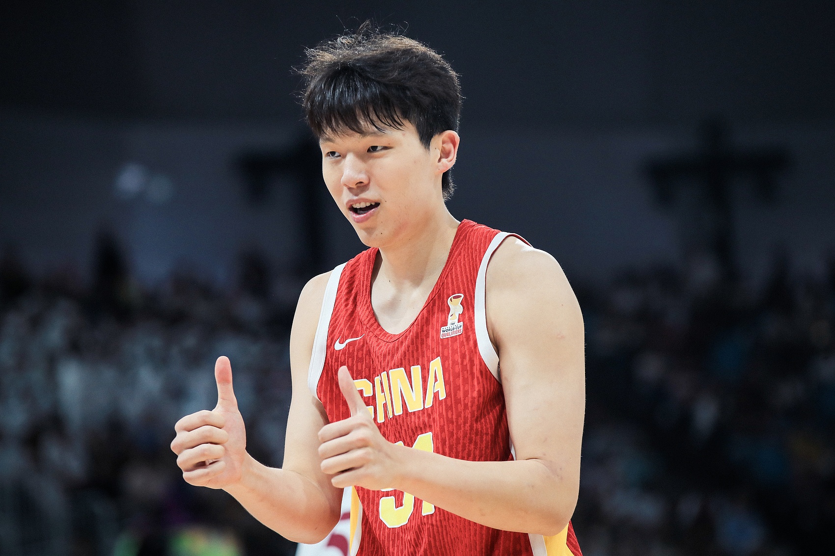 媒体人：杨瀚森不少传球很漂亮 只有1个助攻因队友之间的默契不够封面