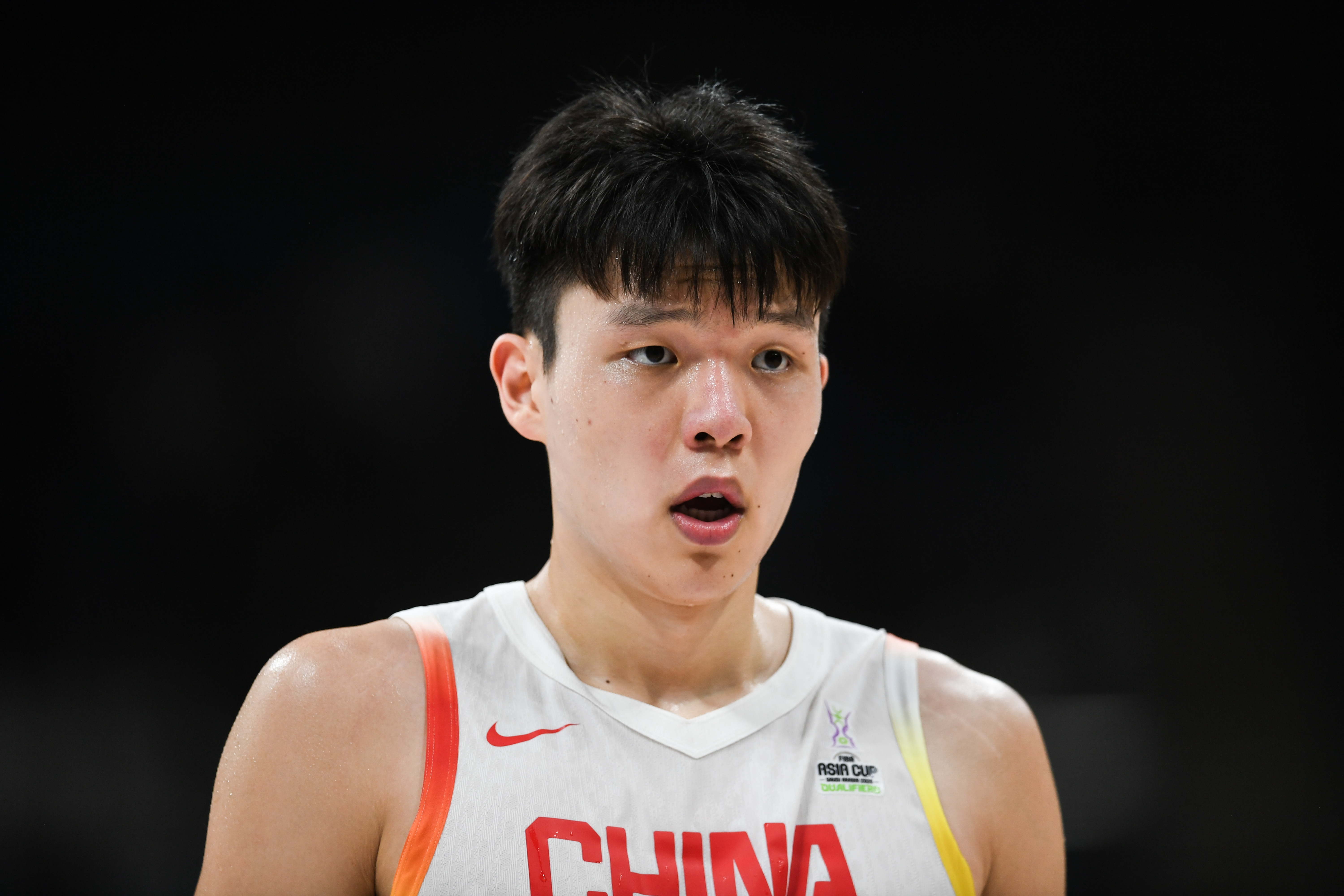 杨瀚森归队较晚也没有打热身赛 他的状态及融入程度有不确定因素封面