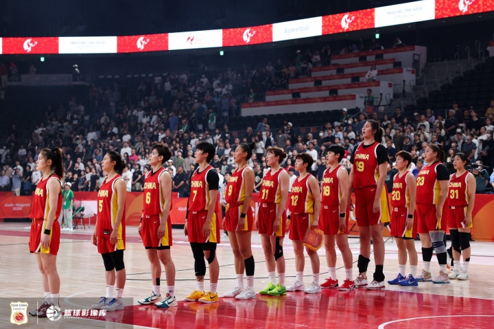 中国女篮大胜蒙古晋级半决赛将面对老对手韩国 杨舒予崴脚是隐患封面