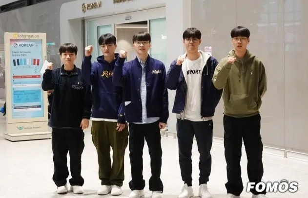 第七冠还是为了粉丝！Faker：一直怀着想为粉丝们夺冠的心封面