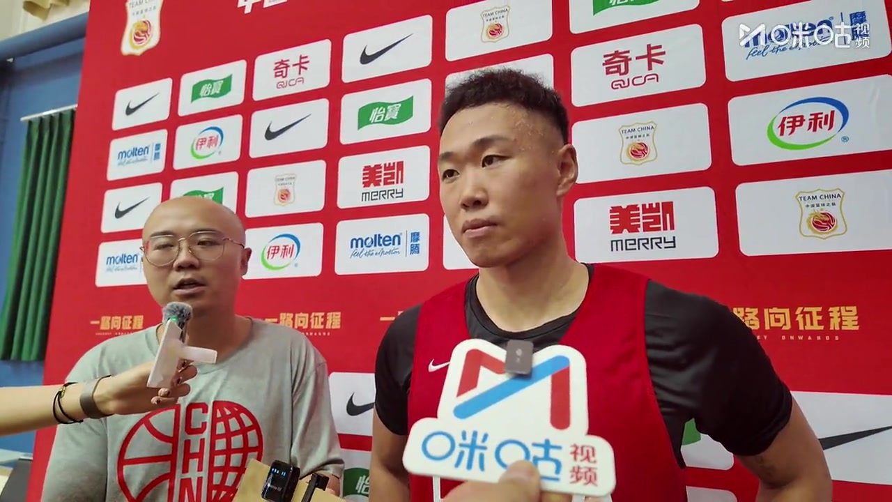贺希宁：偰李永炜和李悦洲都非常年轻 我会帮助他们尽快成长封面