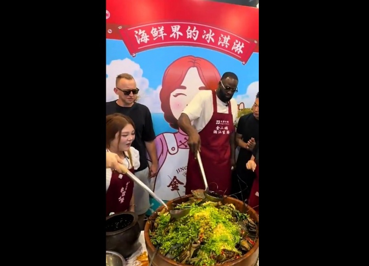 追梦:我去过中国十多次了 体验不同城市的美食和文化感觉很奇妙封面
