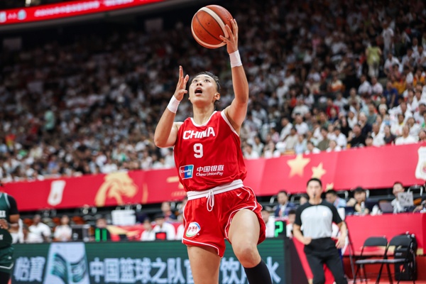 替补发挥全面！唐子婷5中3贡献6分4篮板4助攻封面