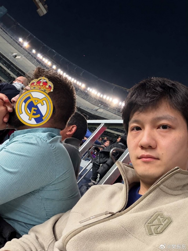 卧底诺坎普！樊振东德比观后感：穿巴萨T恤入场，不敢为皇马呐喊封面