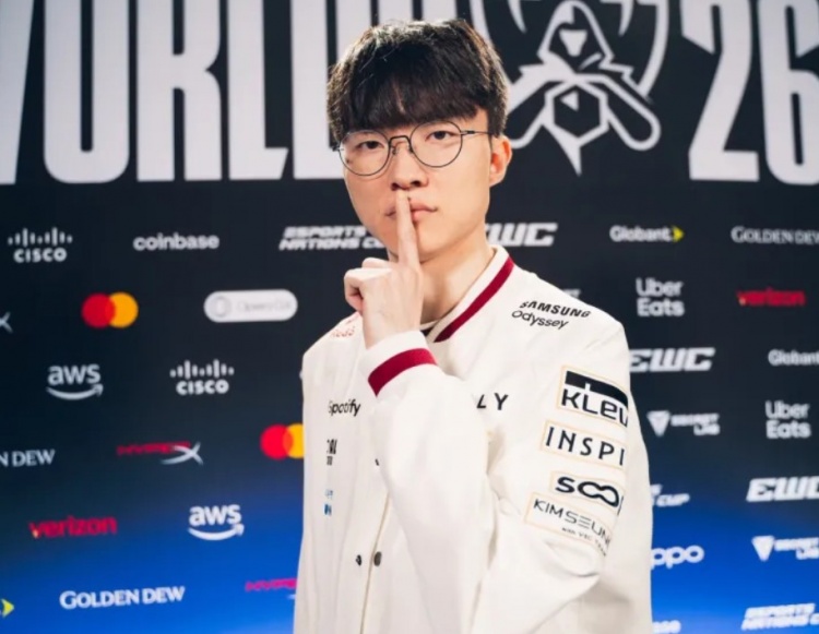 Faker：我们夺冠时并不是一帆风顺的，接下来怎么做很重要封面