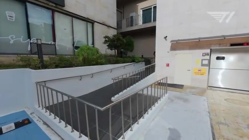 T1分享队员户外活动视频:汇聚所有心愿的T1 RUN封面