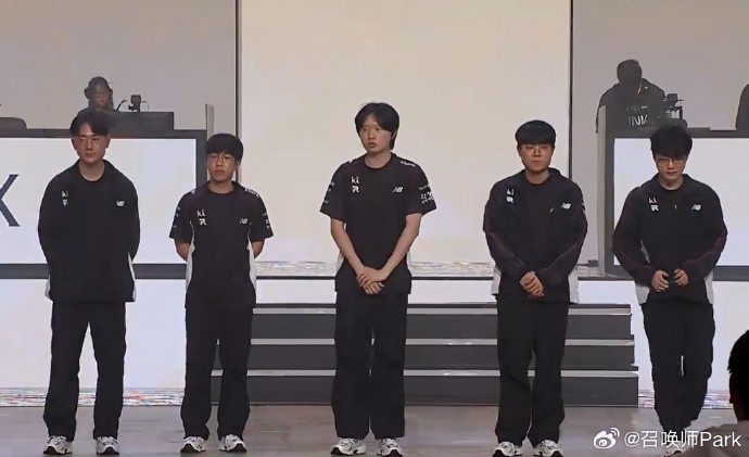 爆料人：以结果来看KT变阵的决策确实愚蠢 BDD也头晕了为啥续约呢封面