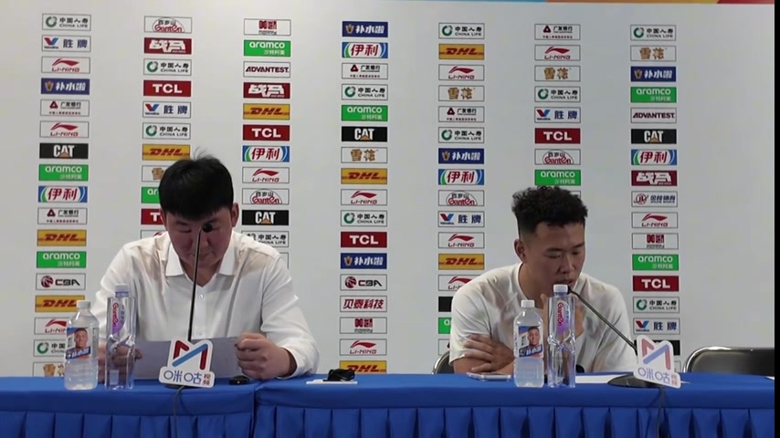 贺希宁：我们要思考用什么态度打球 若像完成工作那可以去干别的封面