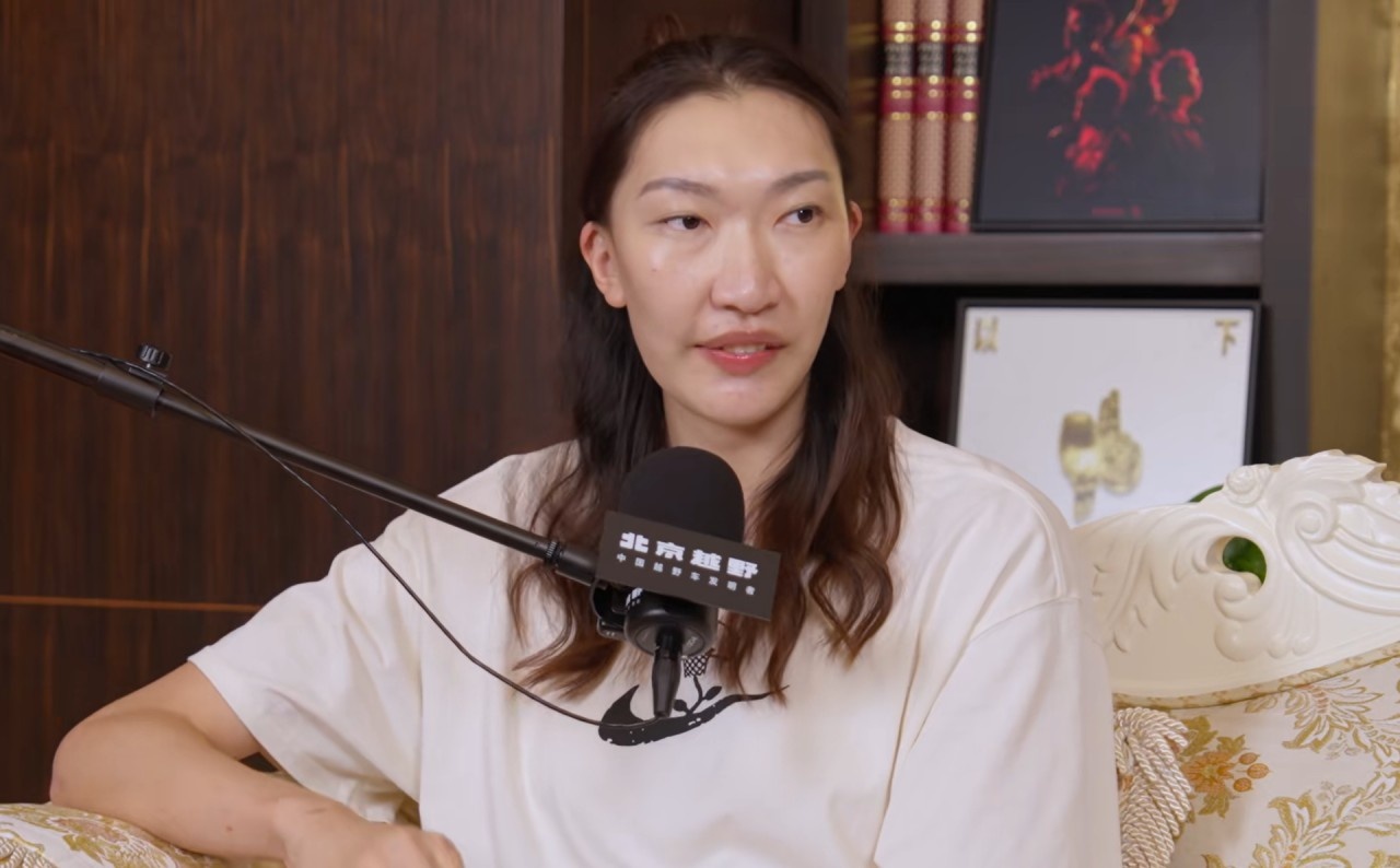 韩旭：19年和21年在WNBA都需要翻译 今年在WNBL才逐渐脱离翻译封面