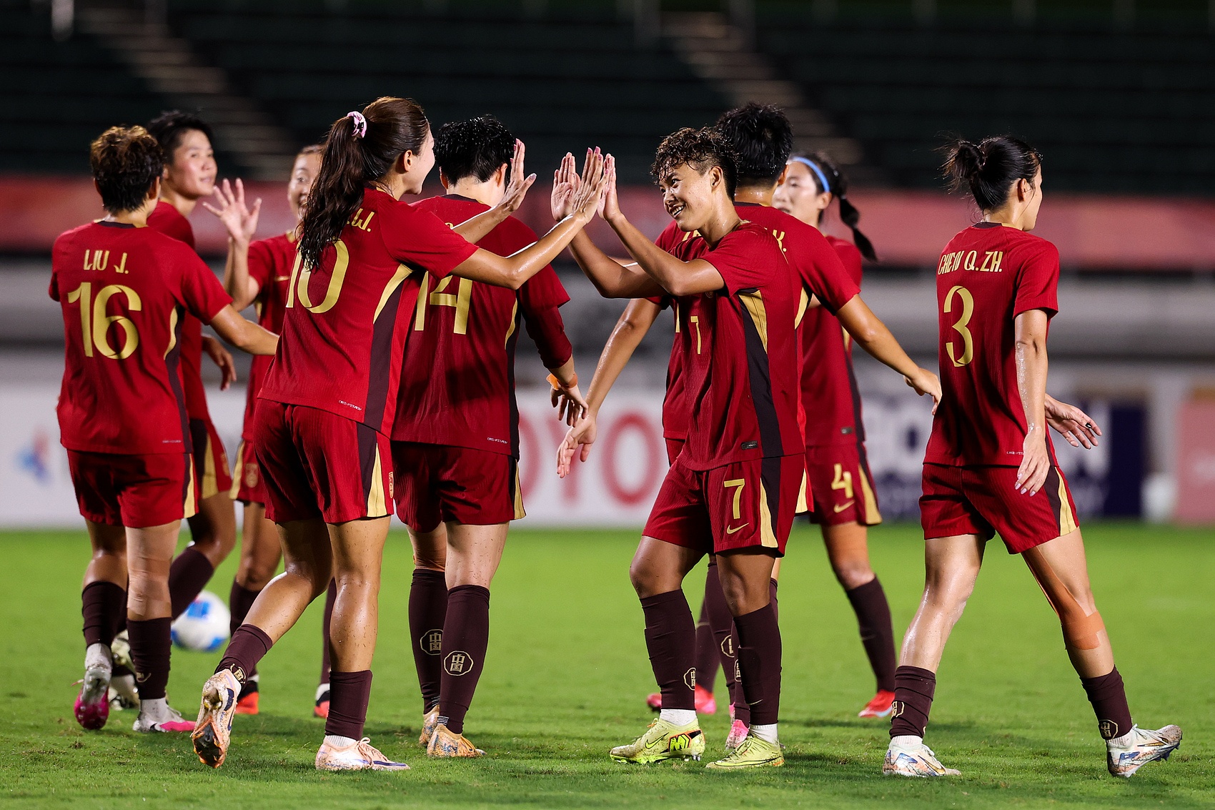 交手强敌!亚运女足半决赛对阵:中国vs朝鲜,9月29日14点打响封面