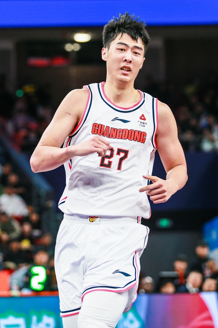 转战NBL!前广东男篮球员张明池加盟贵州猛龙封面
