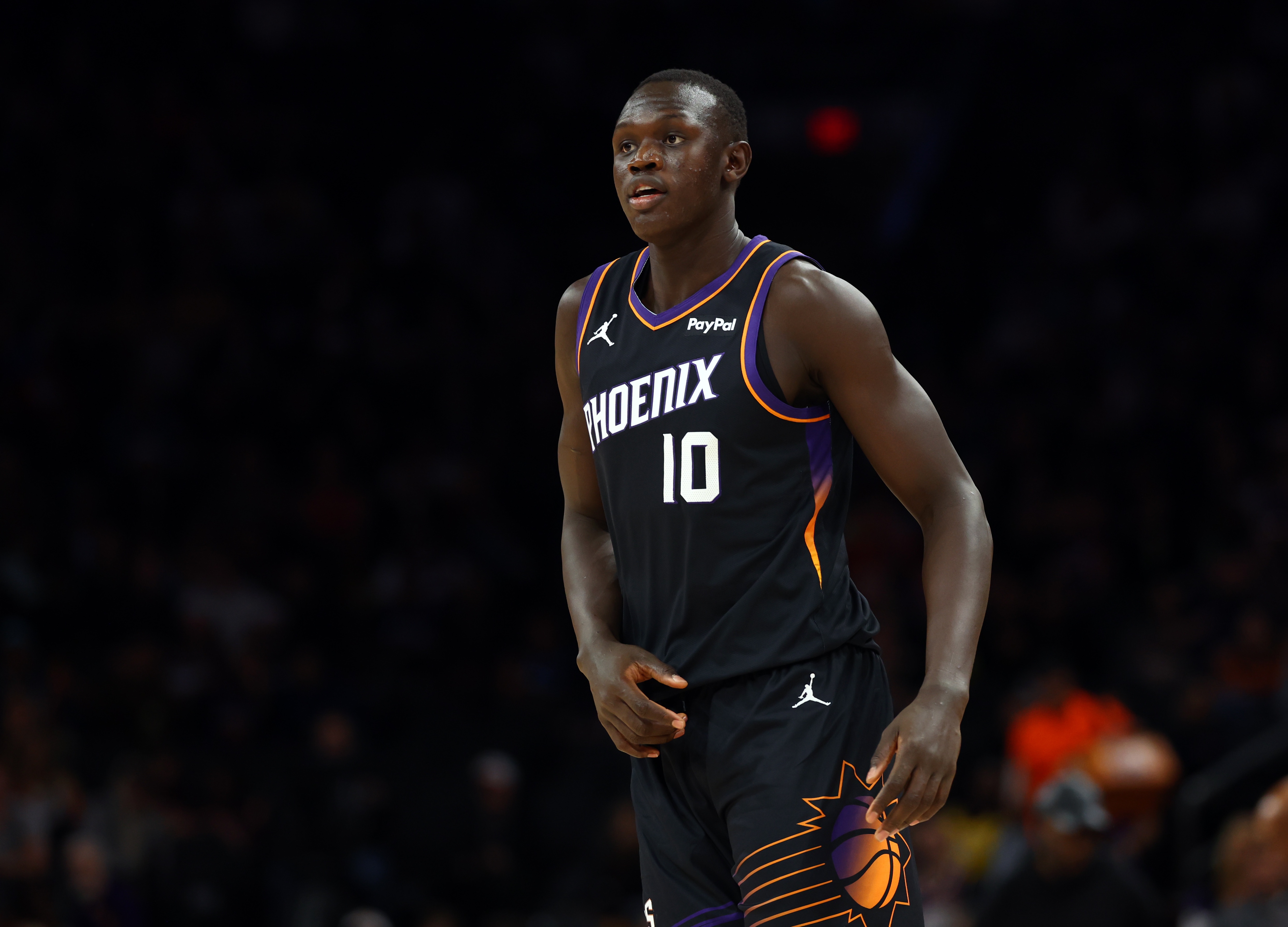 马卢阿奇:我的欢迎来NBA时刻是打掘金 我被沃特森隔扣封面
