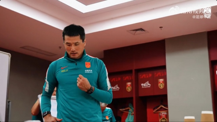 邵佳一赛后讲话：态度在我这全是满分，但很多球员还需要不断学习封面