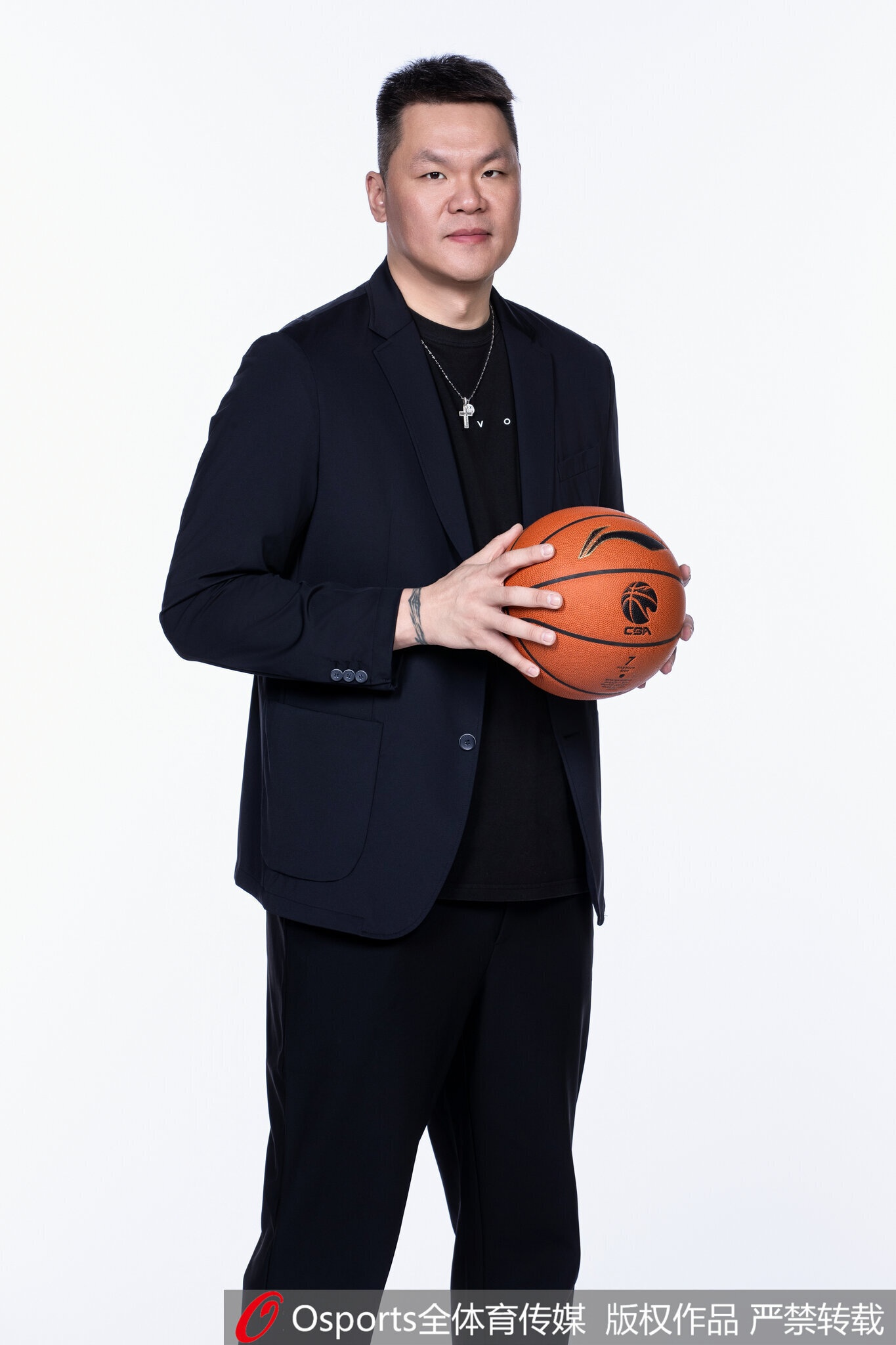 媒体人：朱芳雨球员与总经理时代均为广东男篮做出巨大贡献封面