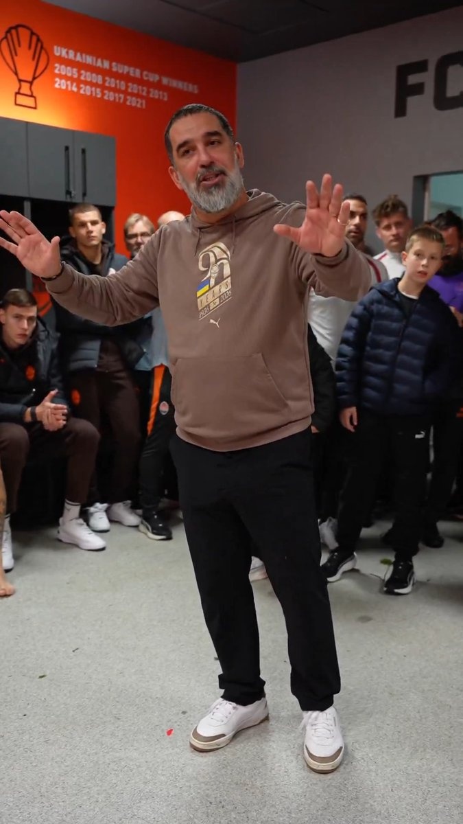 图兰取胜后更衣室讲话:我们要尊重对手,等拿到奖杯再好好庆祝封面