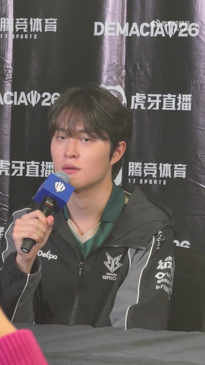 GIDEON赛后采访：LCK是最厉害的联赛，LCK的战队是最厉害的封面