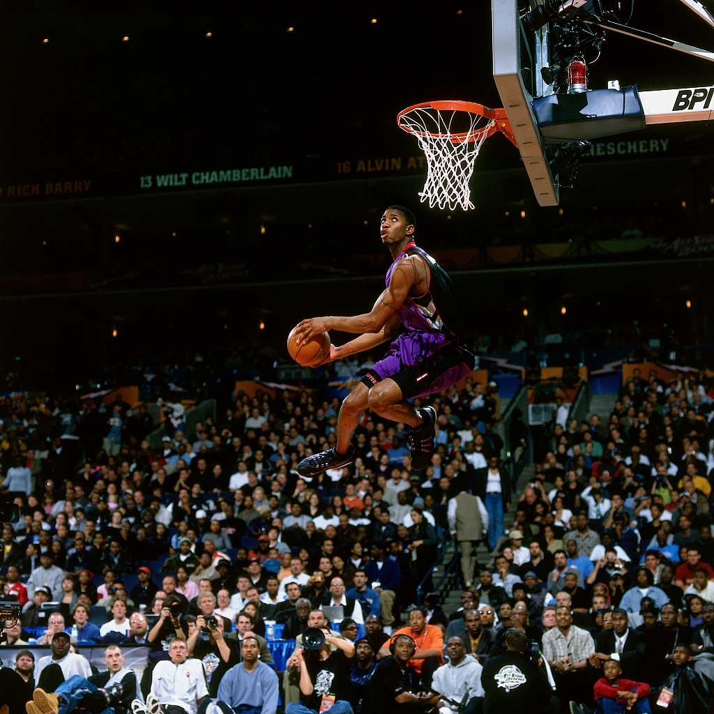 谁的青春？13年前的今天：麦迪正式宣布从NBA退役封面