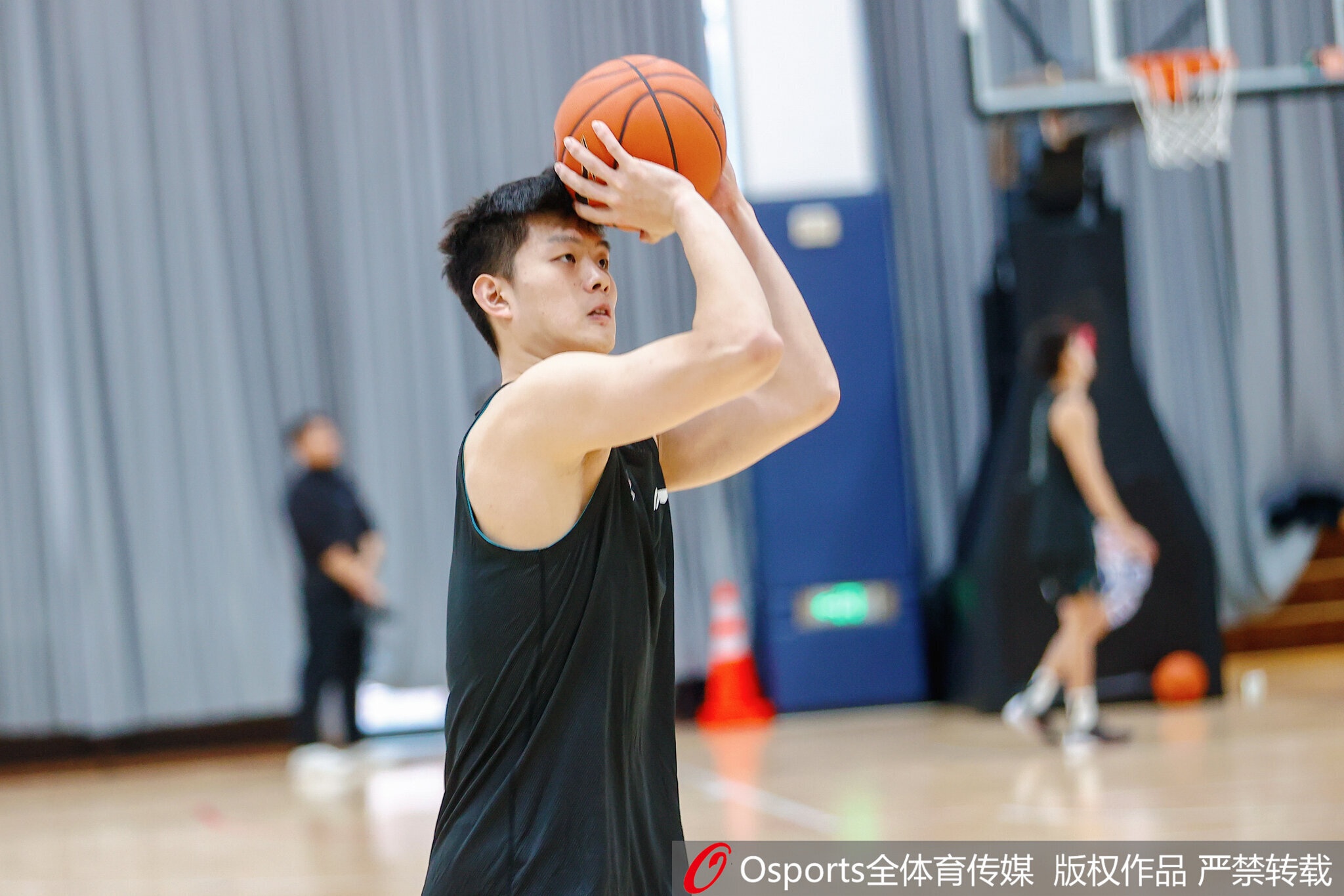 媒体人：前青岛男篮球员孙祥翔 加盟NBL贵州猛龙封面