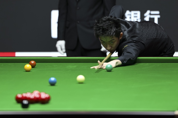 吴宜泽6-0横扫哈马德·米亚，晋级斯诺克国际锦标赛64强封面