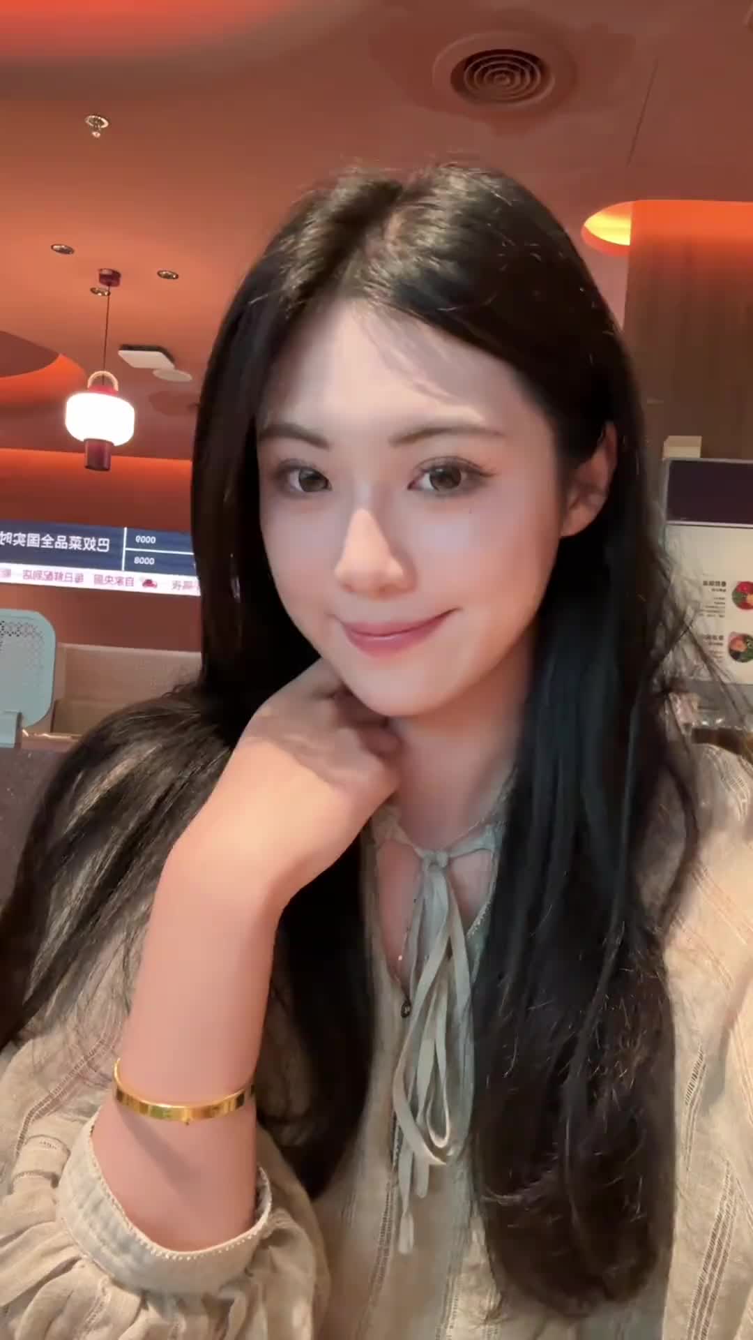 vlog🚄｜女篮卓识放假回家+逛街的一天🛍️封面
