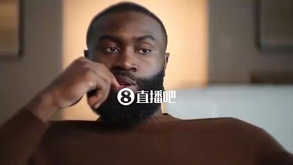 布朗曾谈：杜兰特的雕像可以放他家门口！下半身雷霆上半身勇士！封面