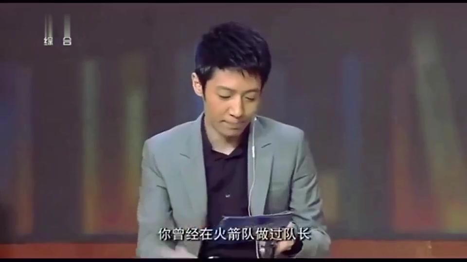 如果姚明和詹姆斯打起来，你会帮谁？巴蒂尔曾言：姚明，我要站在强大的一方封面