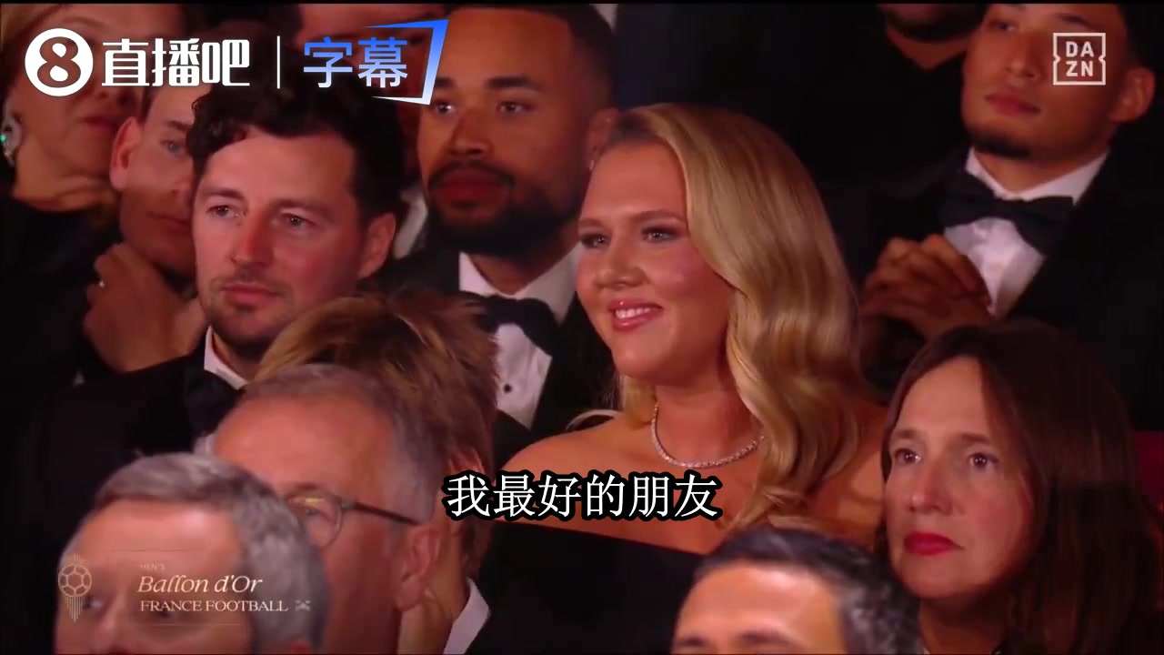 凯恩致谢妻子:这奖你比我更配得上，你牺牲自己帮我实现梦想❤️封面
