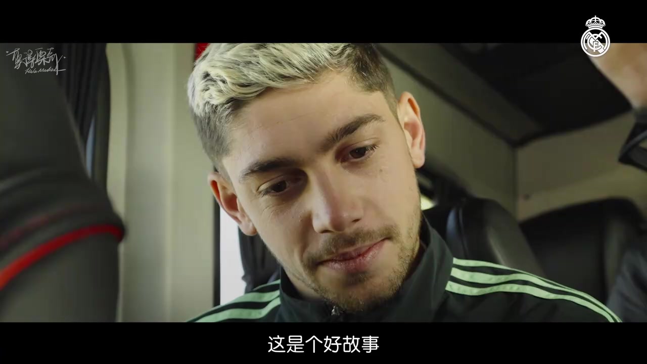 安切洛蒂此前回忆:我带着膝盖伤89洲际杯,骗萨基说我是怕冷!封面