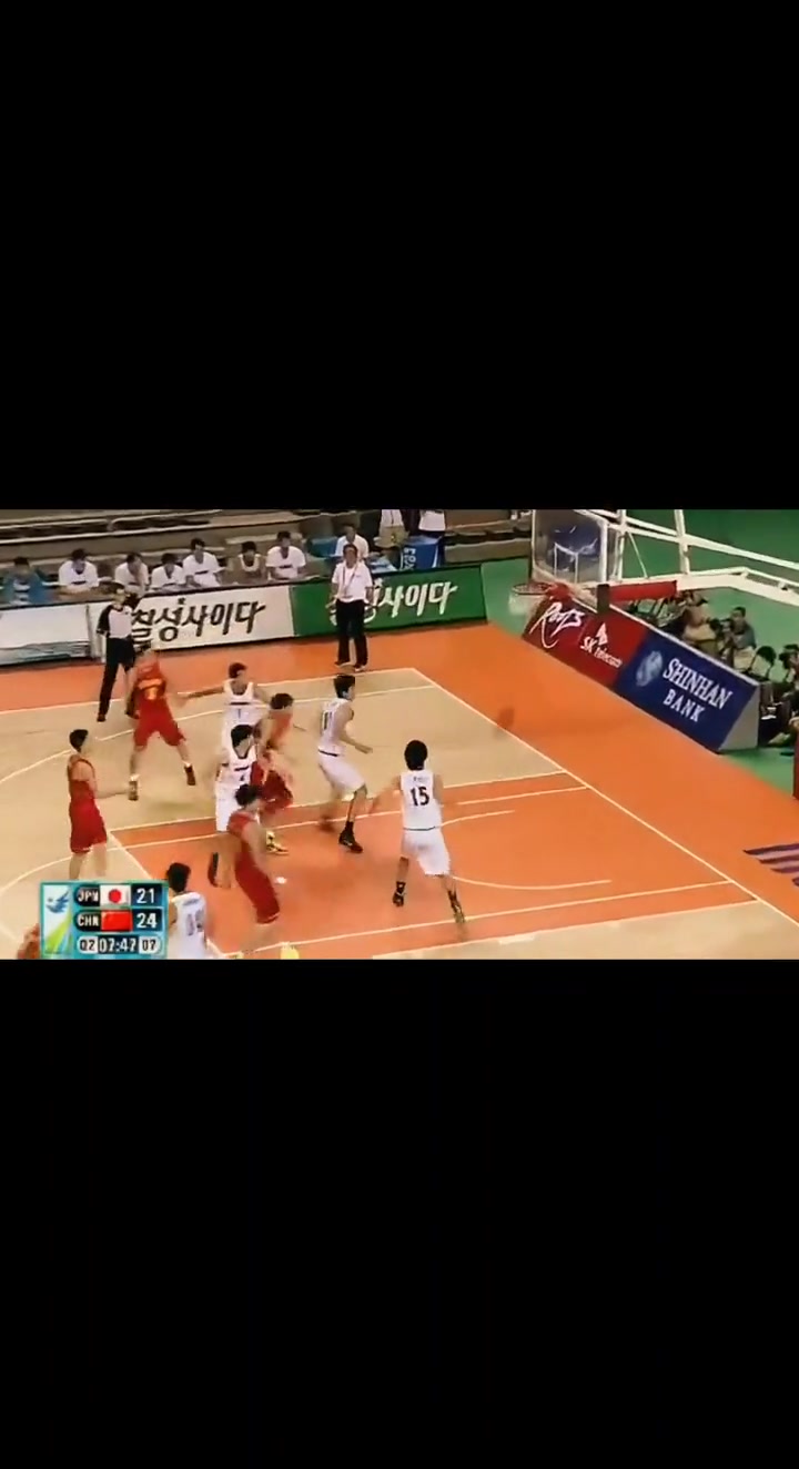 2014年仁川亚运会:丁彦雨航面对日本男篮砍下14分封面