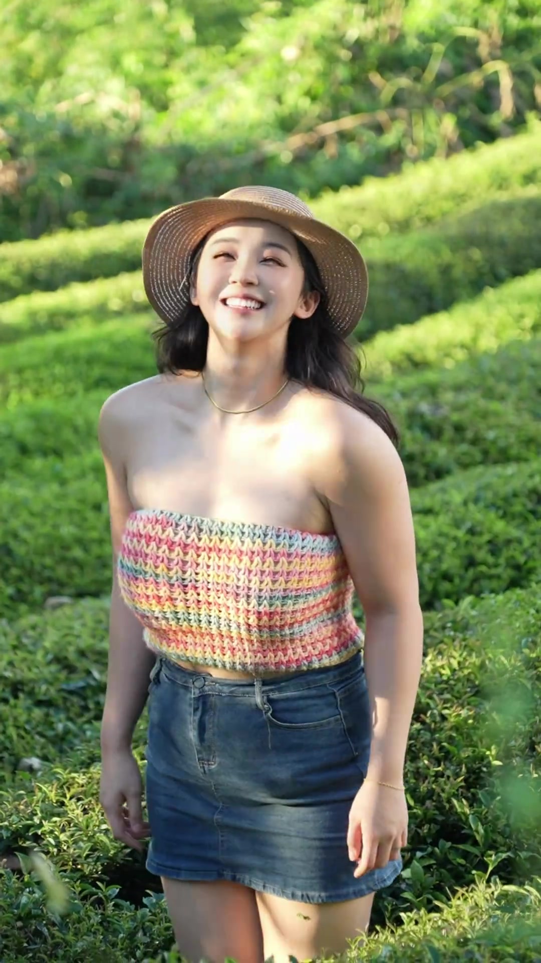 这微胖身材!😍张曼源晒唯美自拍:夏天就这么结束啦封面