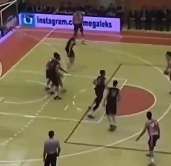 和杨瀚森比起来怎样？约基奇登陆NBA前，在欧洲联赛是这么打球的封面