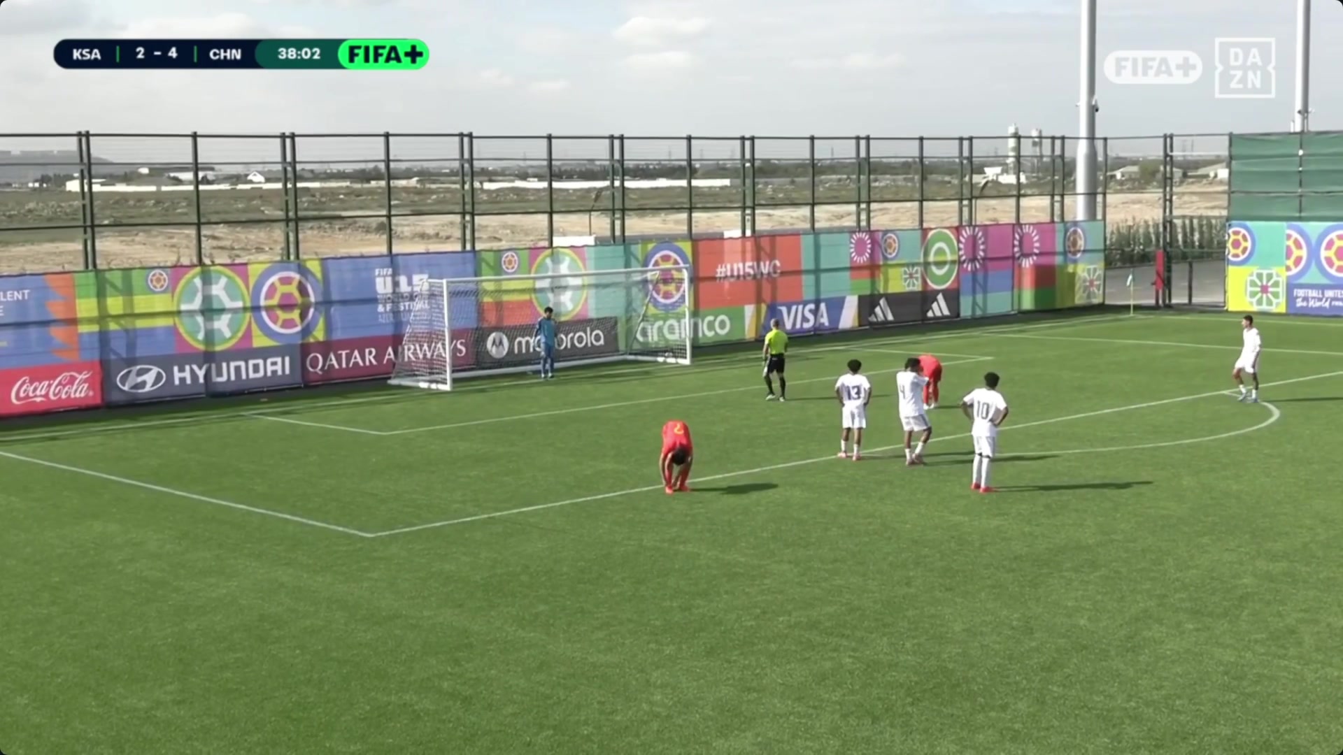 钟俊辉点射破门上演帽子戏法！U15国足5-2沙特U15封面