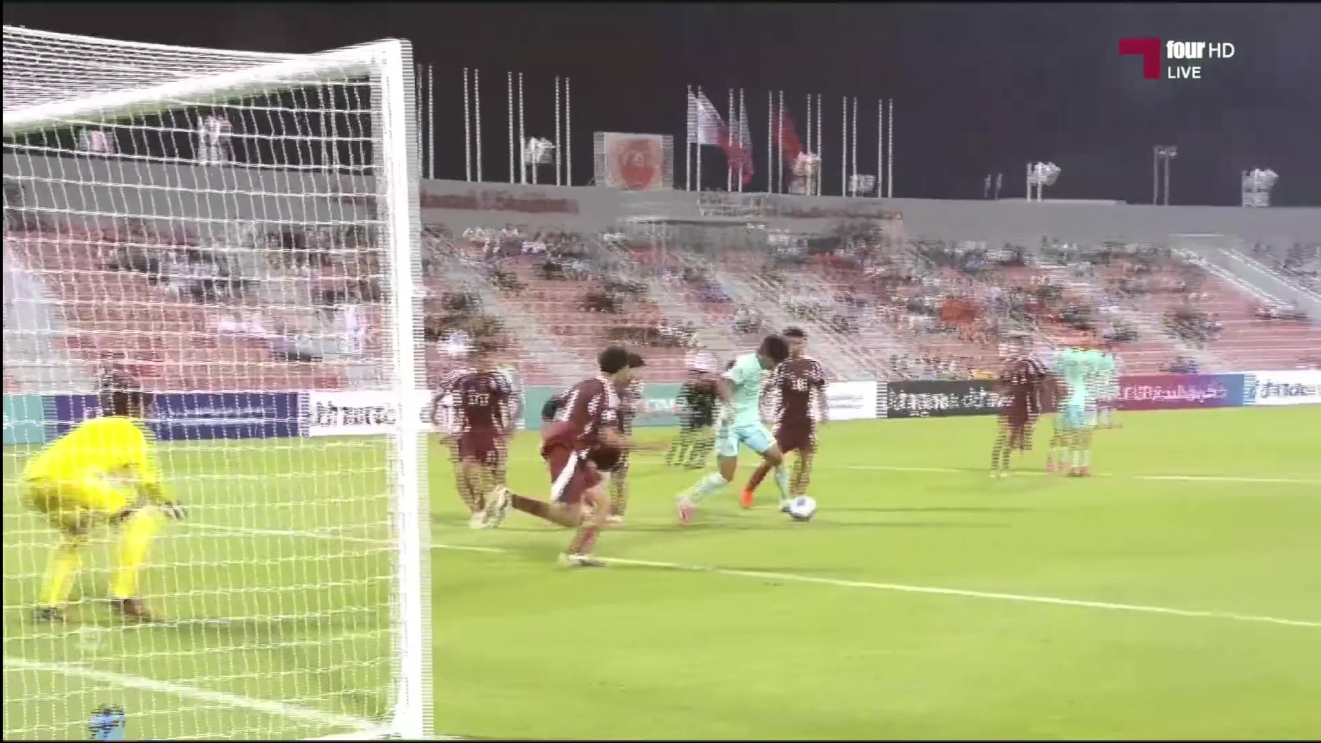 这球给满分😱！刘宇洋禁区连过3人内切破门，U16国足2-0封面