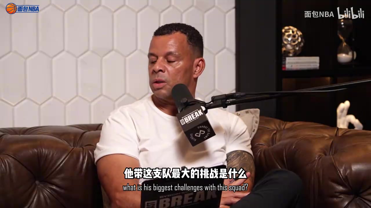 斯科特忠告76人主帅纳斯：别过度执教，放下自尊听詹姆斯的就行！封面
