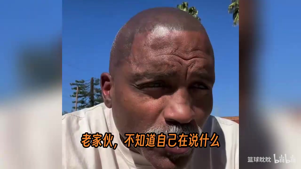 莫布里谈申京背打文班：比赛重回霸凌篮球，低位进攻才是答案！封面