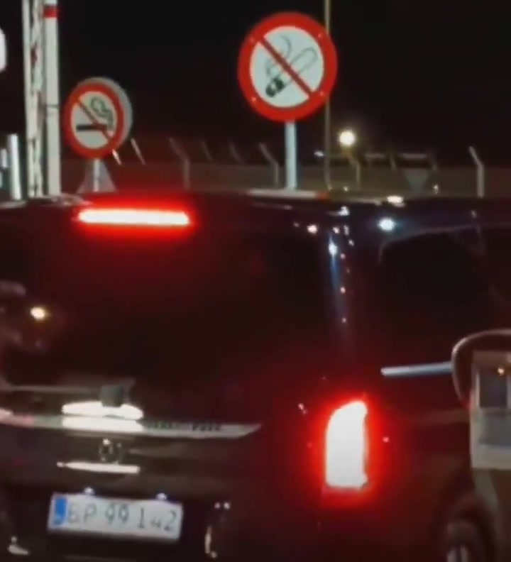 退出本场集训！C罗乘车抵达哥本哈根机场，准备飞往马德里封面